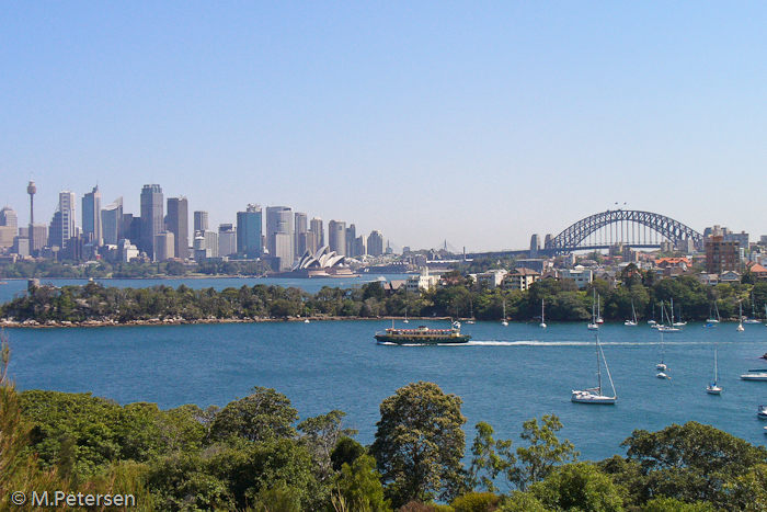 Blick vom Taronga Zoo auf die Oper und Harbour Bridge - Sydney