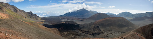 Blick vom Ka Luu o Ka Oo Krater