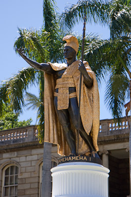 Kamehamea V. Statue
